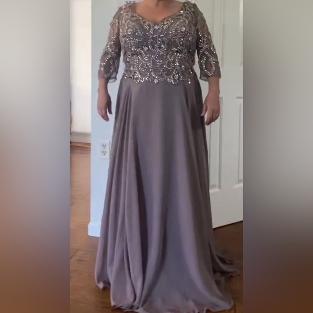 Elegant Gray Evening Gown